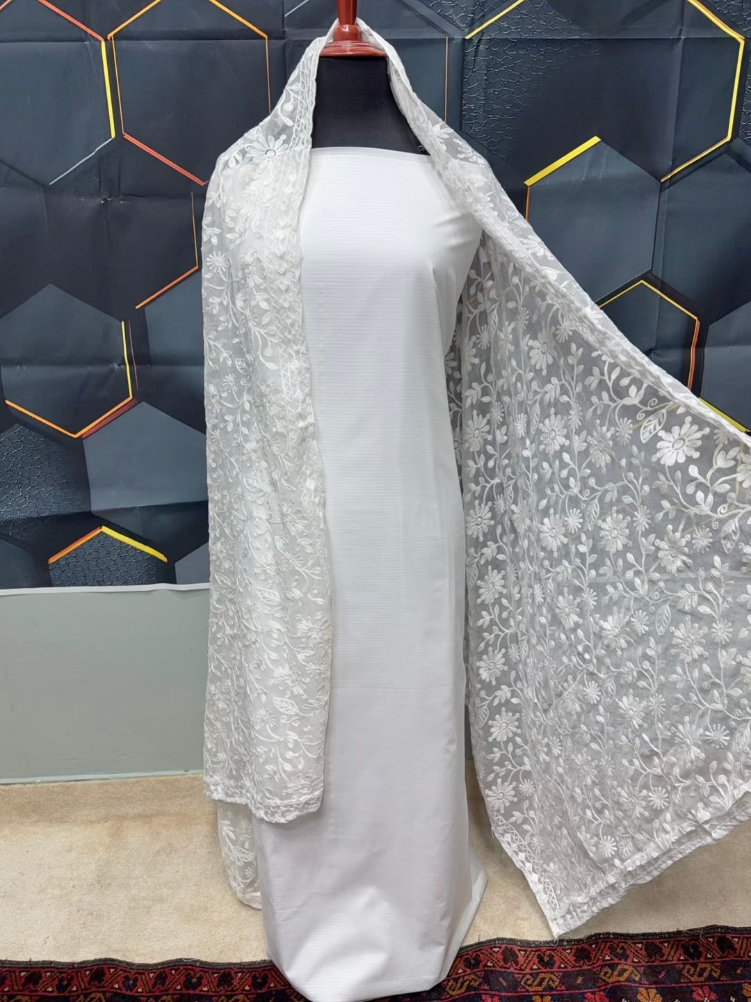 3 Piece Doria Lawn Suit With Chiffon Embroidered Dupatta | White