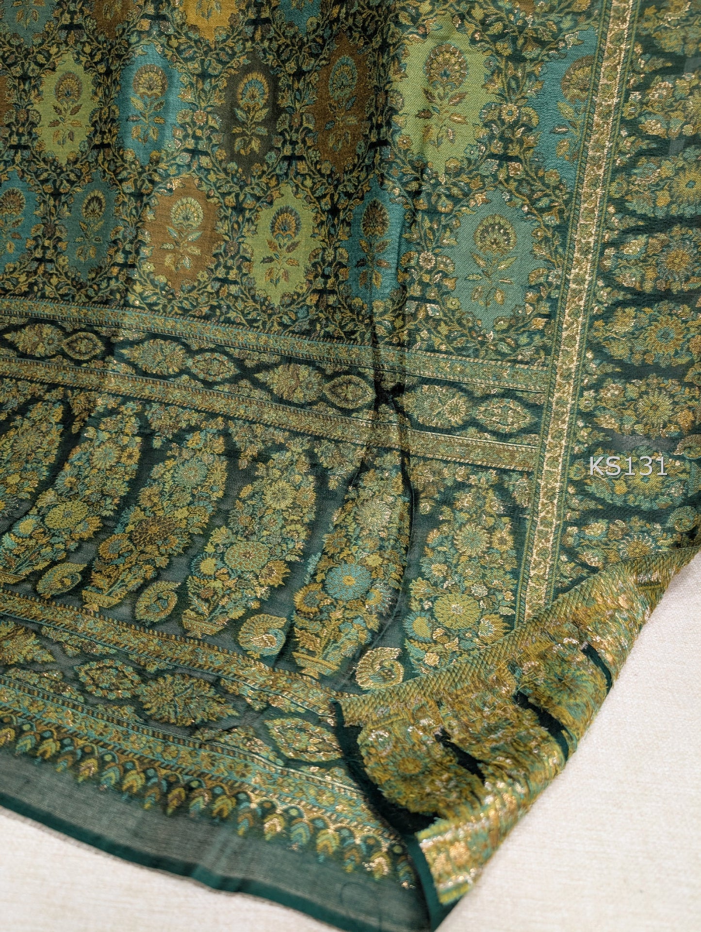 Luxury Kani Silk Shawl, Wedding Wrap Perfect Gift Made in Kashmir | KS131