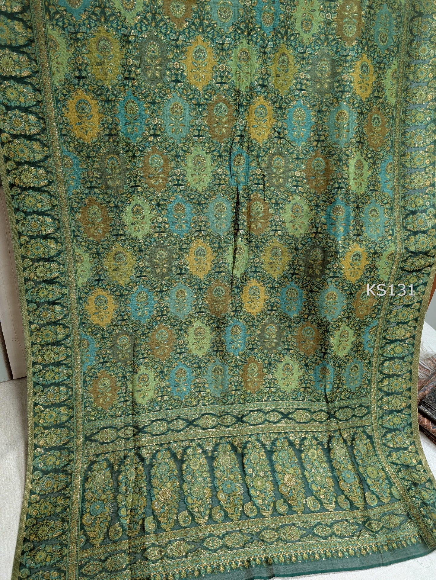 Luxury Kani Silk Shawl, Wedding Wrap Perfect Gift Made in Kashmir | KS131