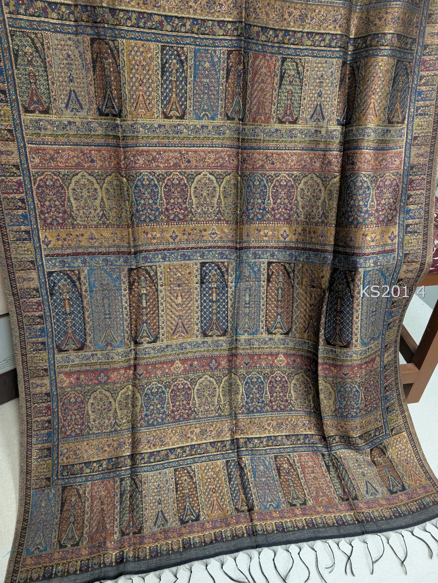 Luxury Kani Silk Shawl, Wedding Wrap Perfect Gift Made in Kashmir | KS201