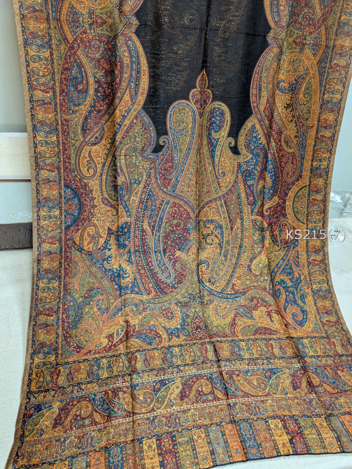 Luxury Kani Silk Shawl, Wedding Wrap Perfect Gift Made in Kashmir | KS215