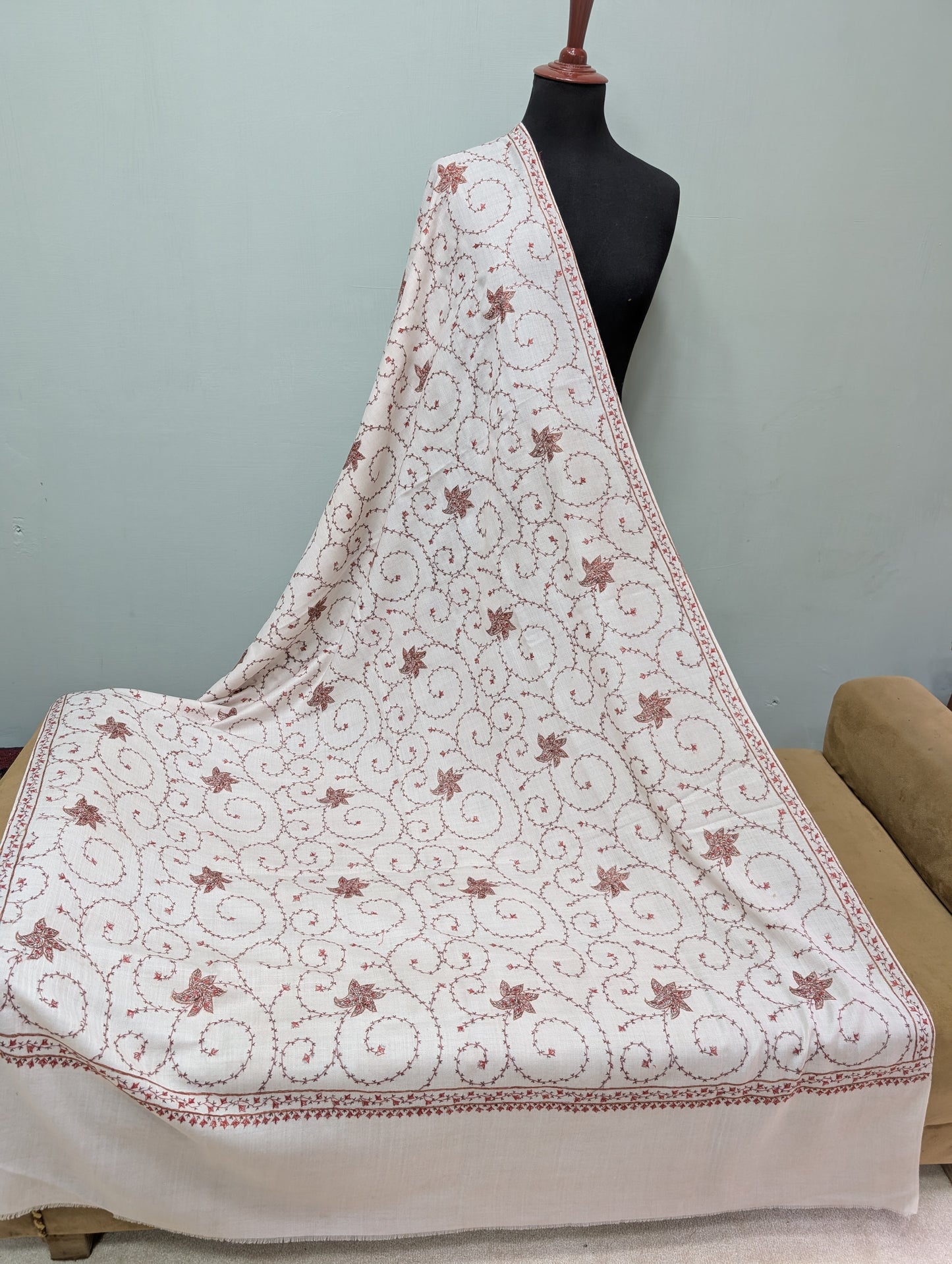 Pashmina Handmade Full Embroidered Souzni Shawl Beautiful New Design 2025 Collection Made in Kashmir