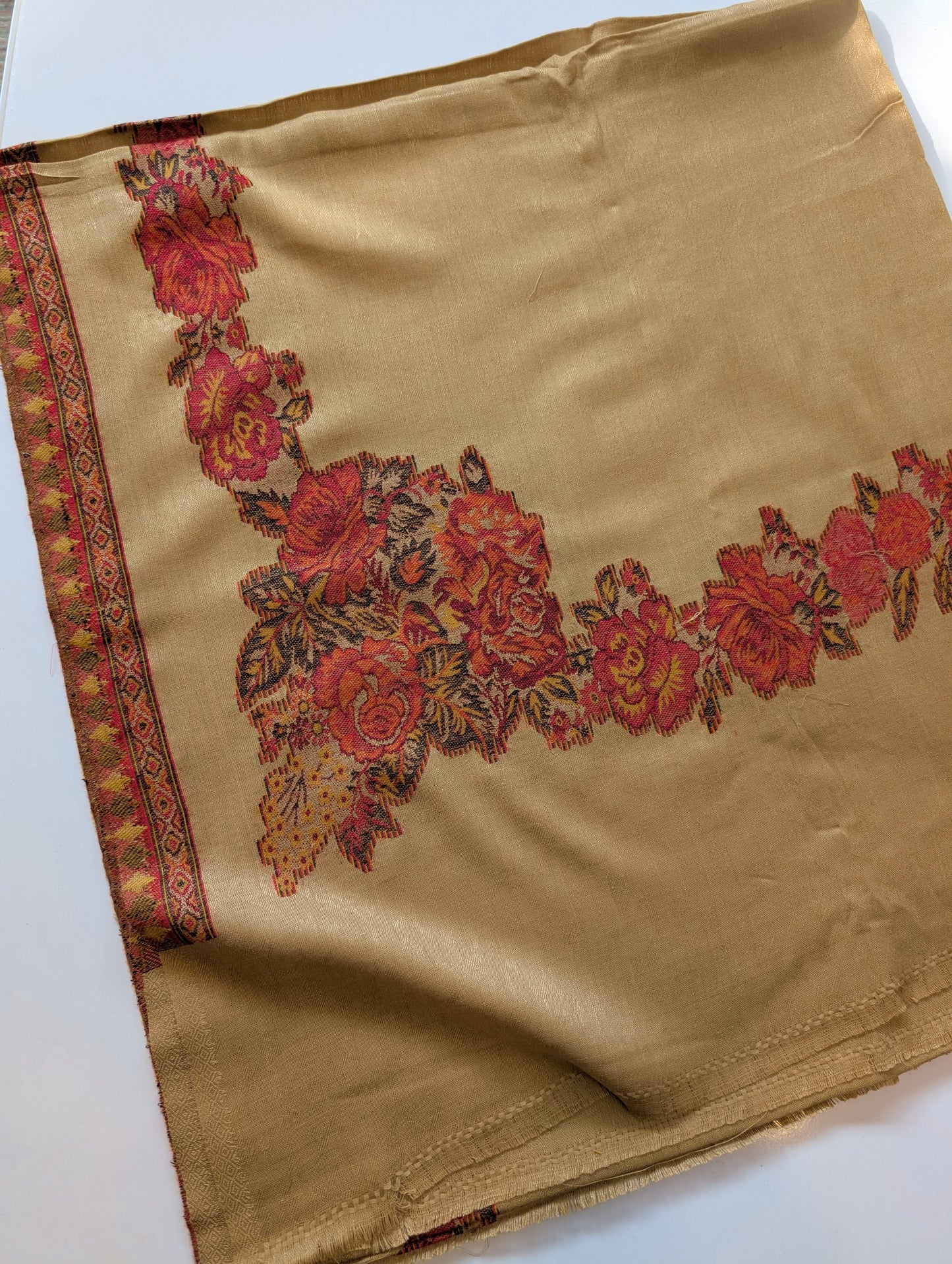 Pashmina Wool Kani Border Shawl Gulabkar Border | Skin