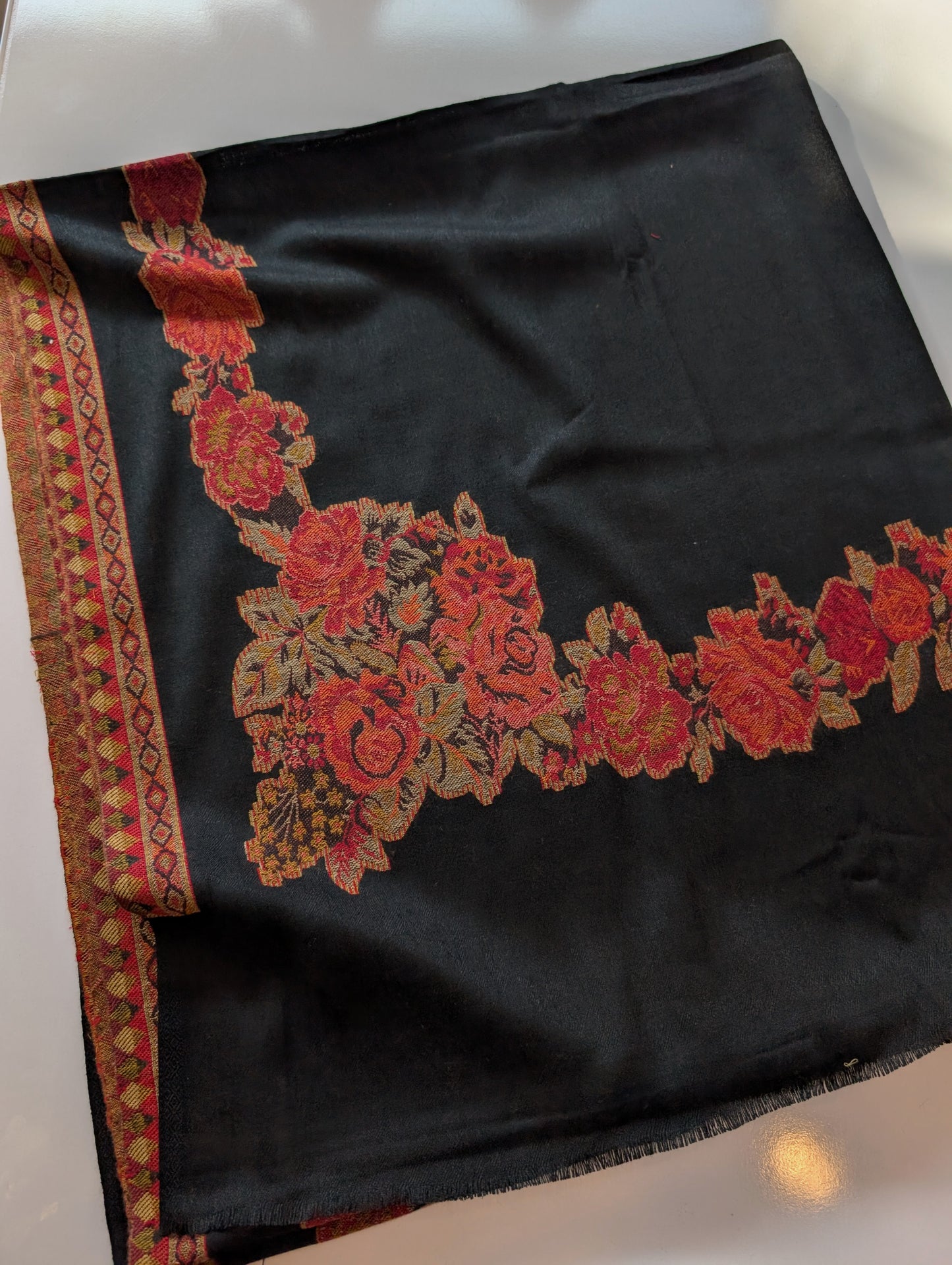 Pashmina Wool Kani Border Shawl Gulabkar Border | Black