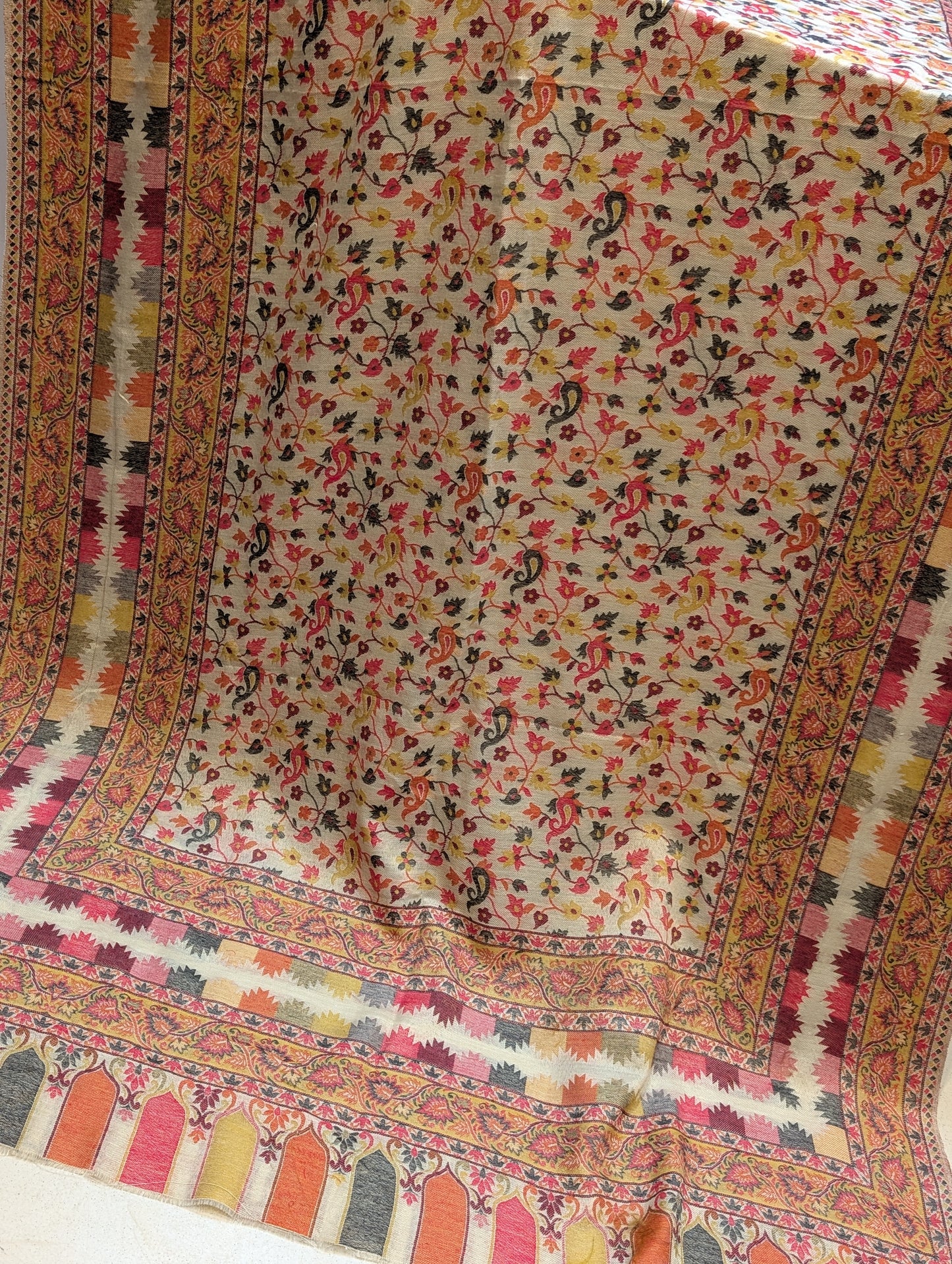 Pashmina Wool Kani Shawl in Full Size Multi Color