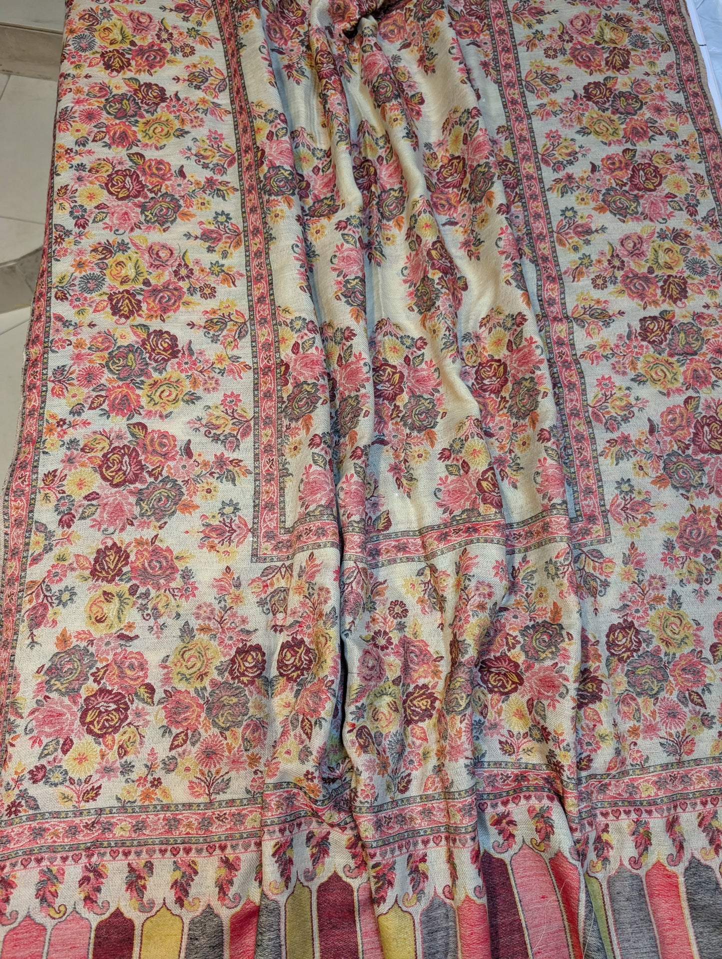 Pashmina Wool Kani Shawl in Full Size Multi Color