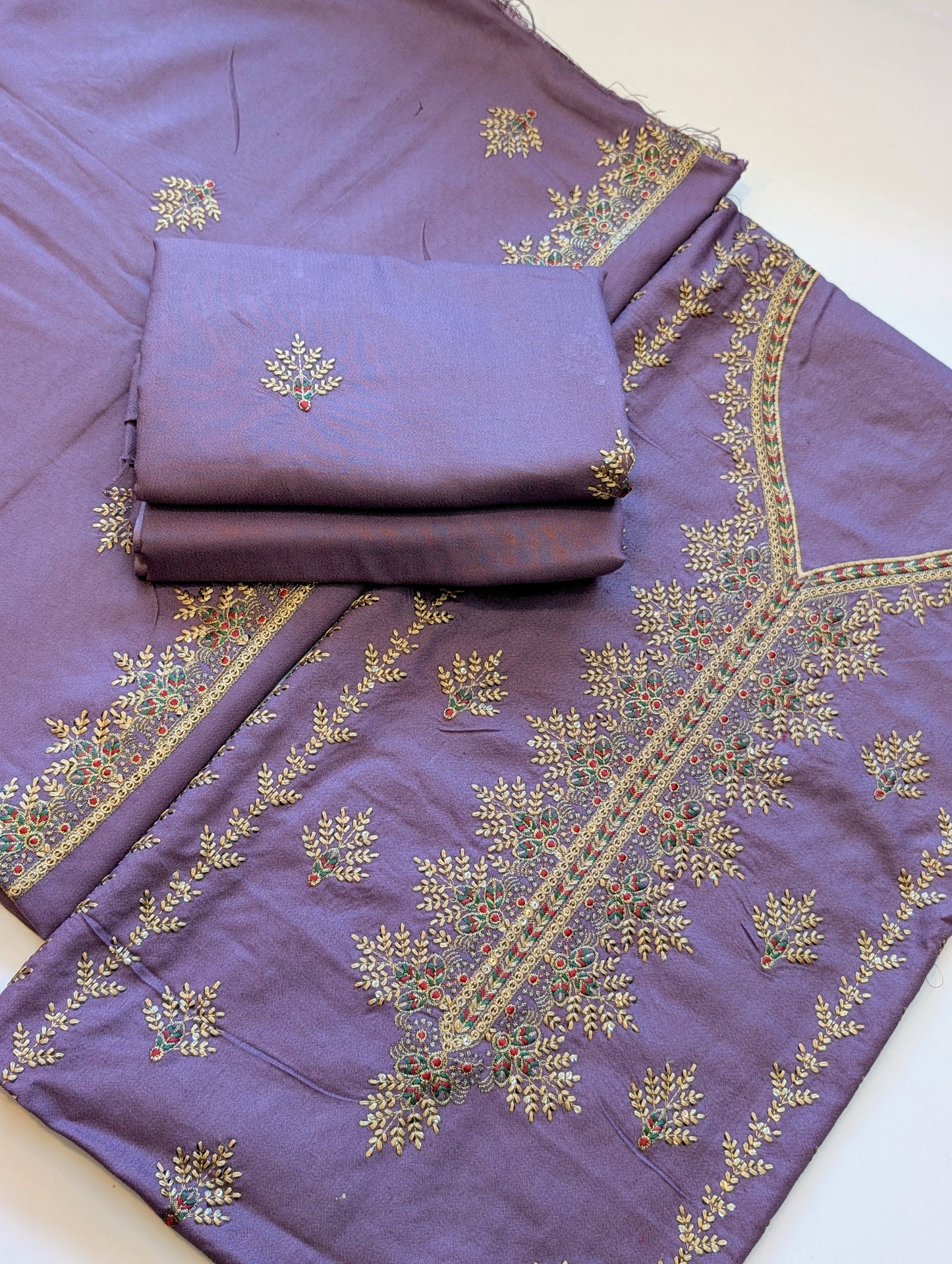 2 Piece Allover Printed Suit Pure Lawn