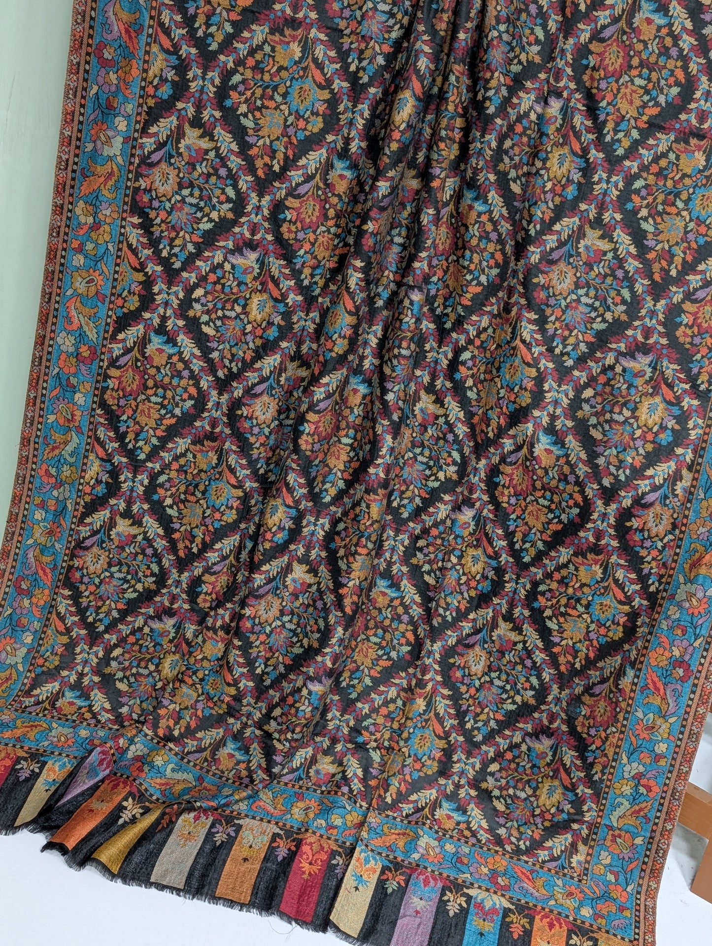 2 Piece Allover Nino Tarkashi Suit