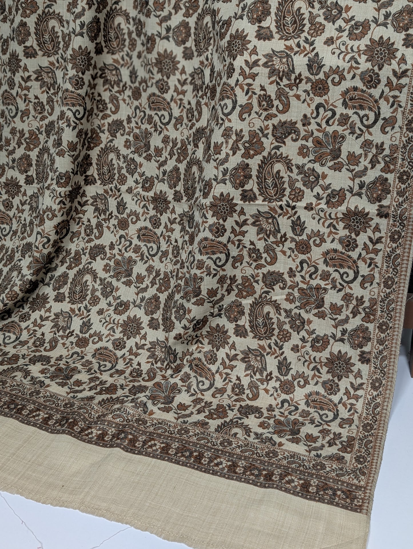 2 Piece Allover Nino Tarkashi Suit