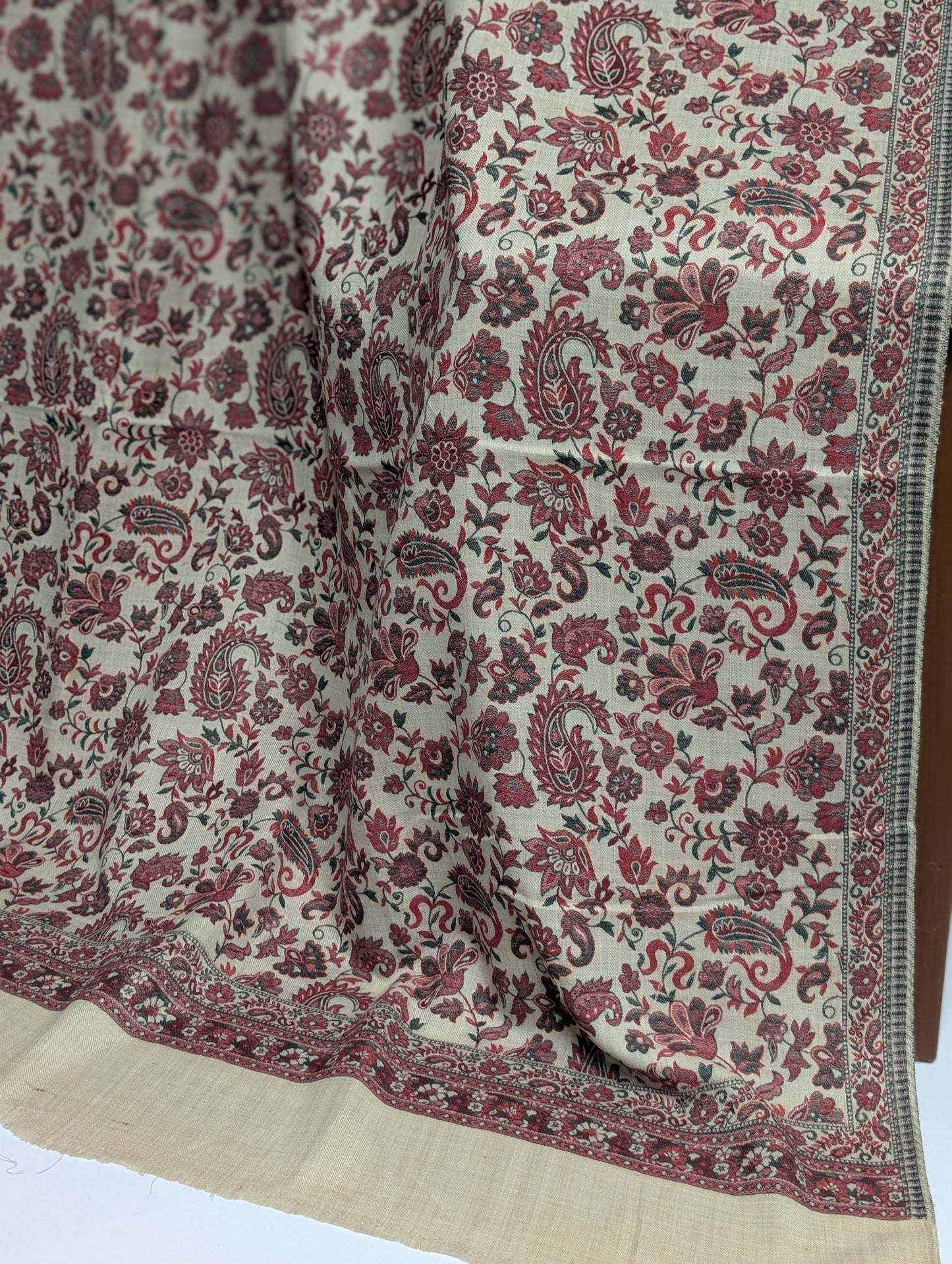 Pashmina Wool Kani Shawl in Full Size Multi Color