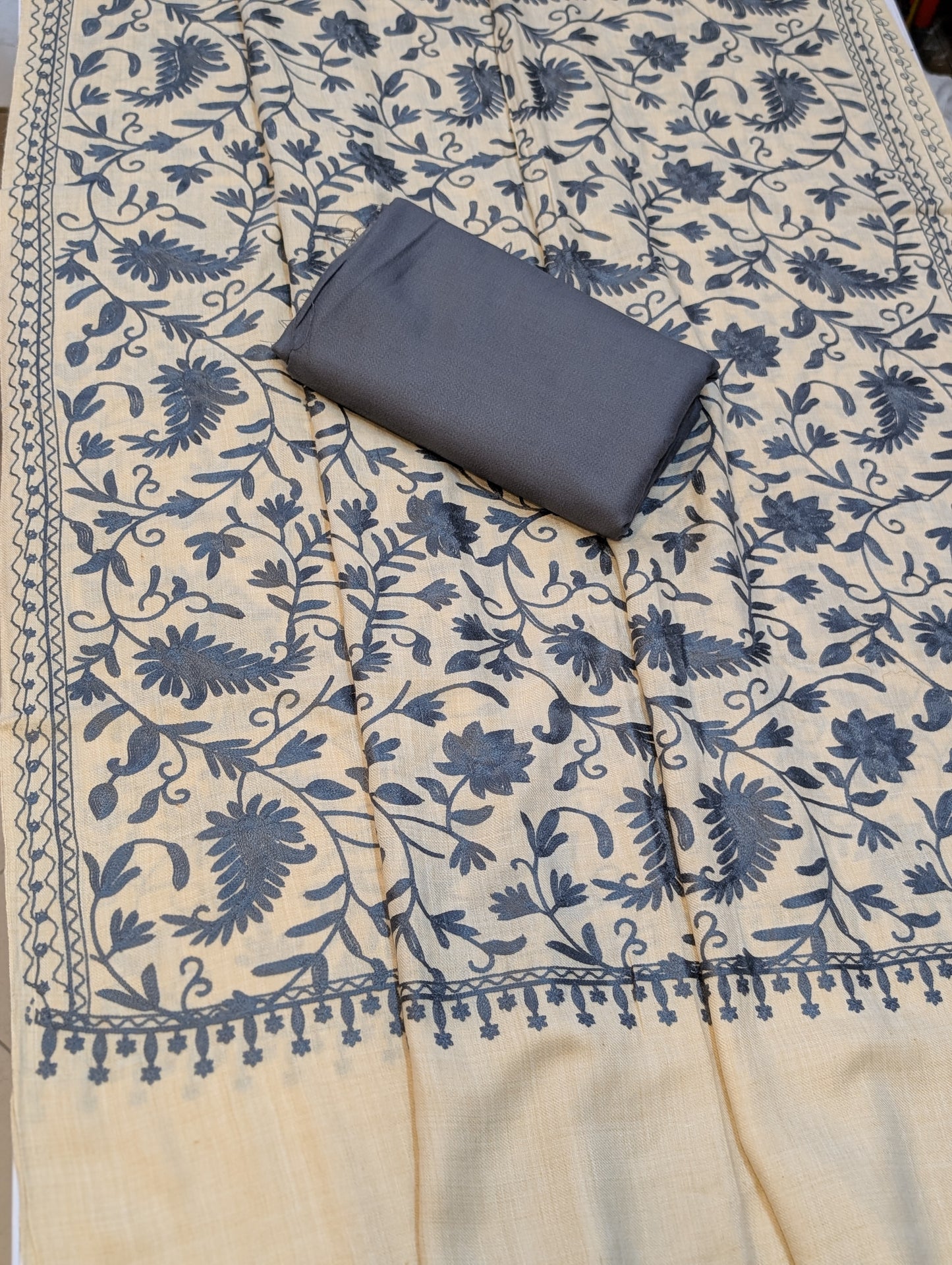 Pashmina 3 Piece Suit | Embroidered Shawl with Plain Suit Marina | Grey