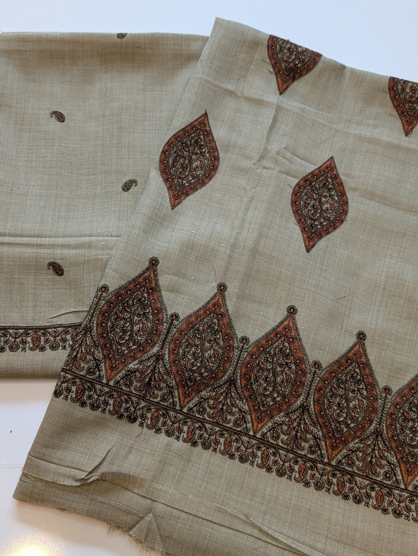 2 Piece Allover Printed Suit Pure Lawn