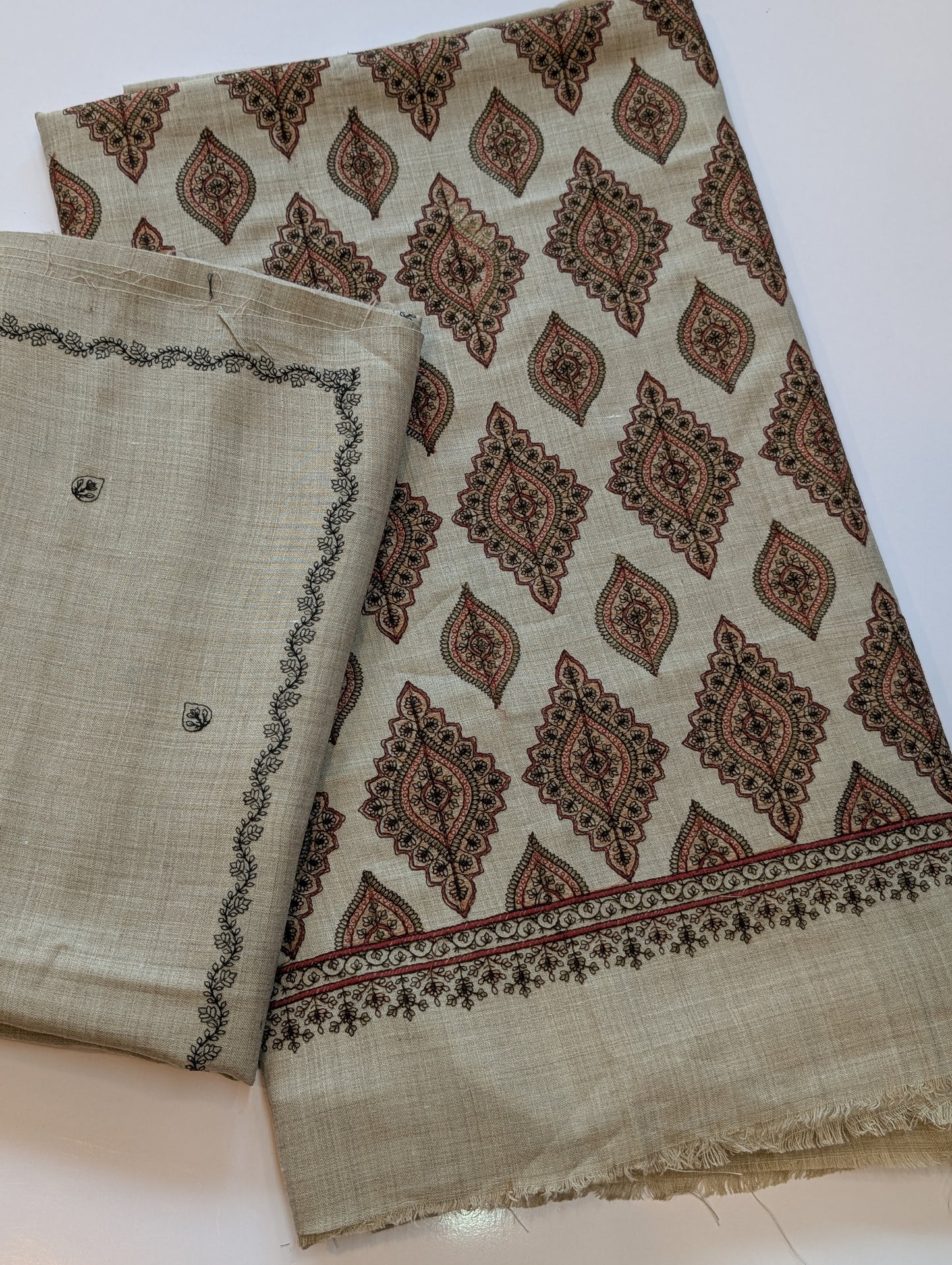 2 Piece Allover Printed Suit Pure Lawn