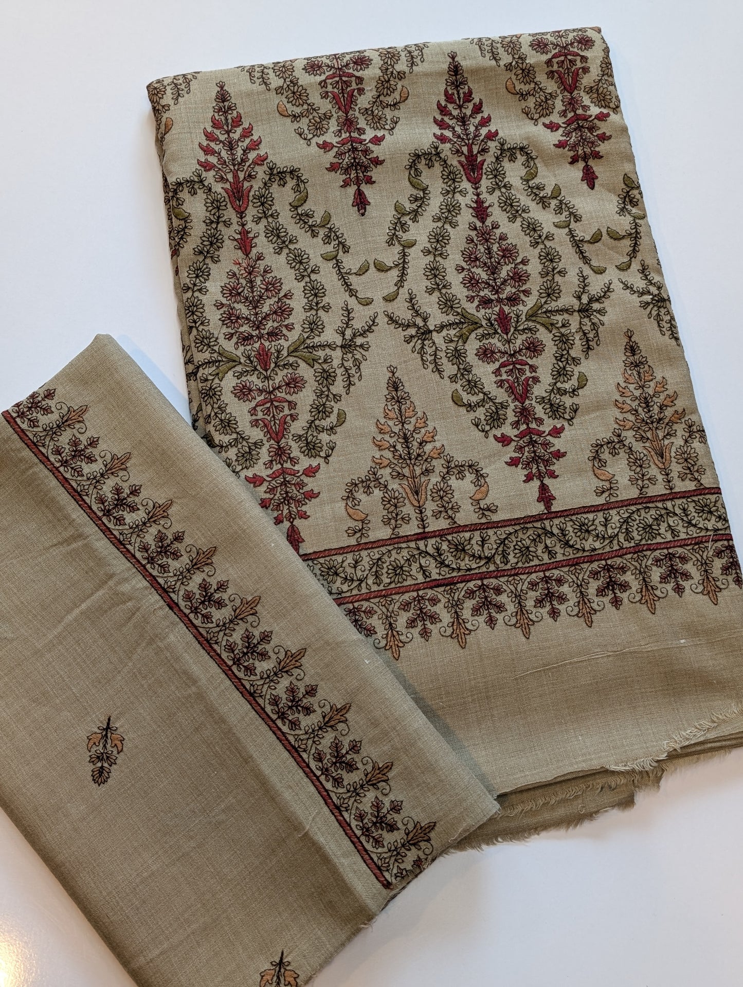 2 Piece Allover Printed Suit Pure Lawn