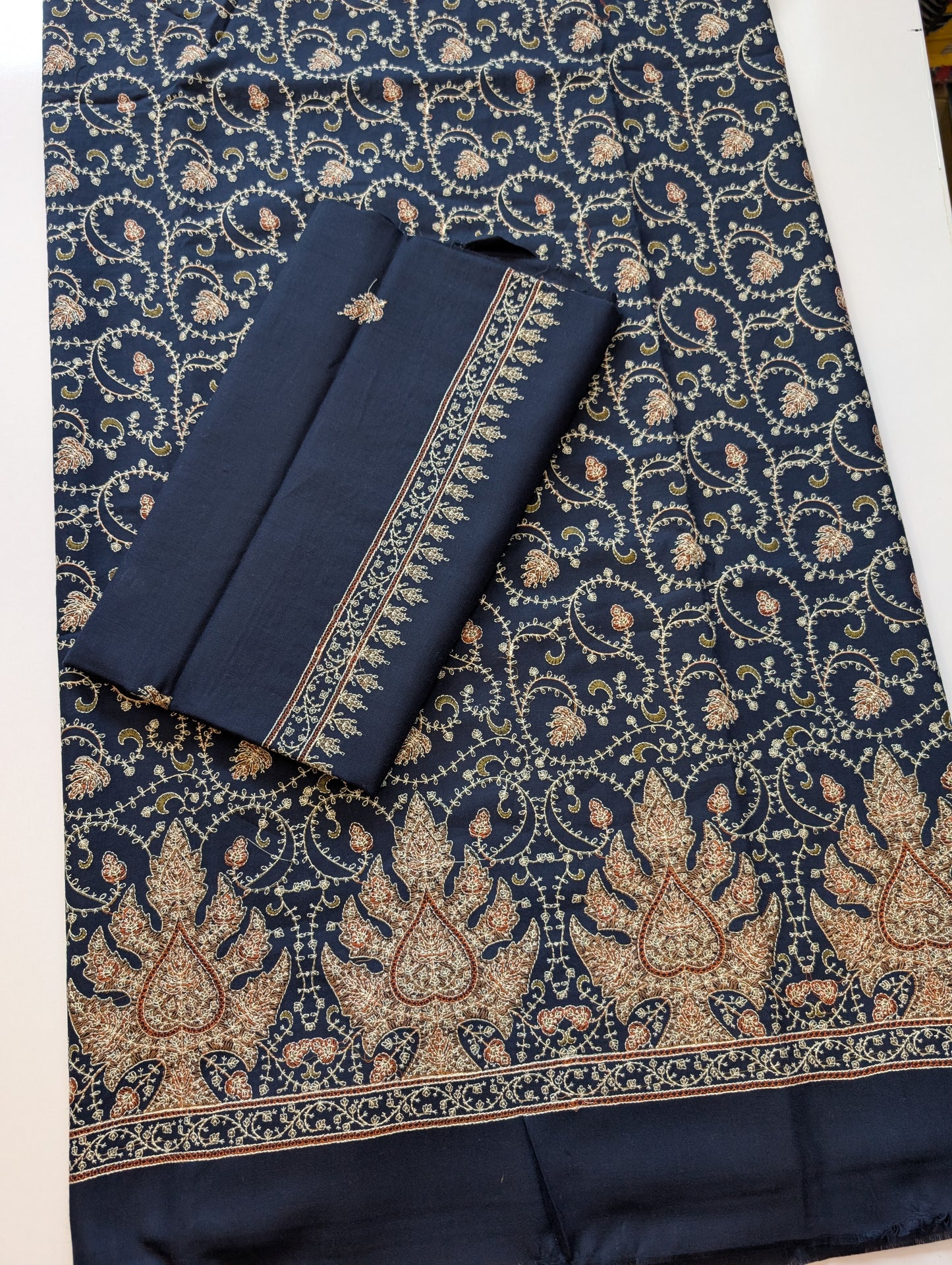 2 Piece Allover Printed Suit Pure Lawn