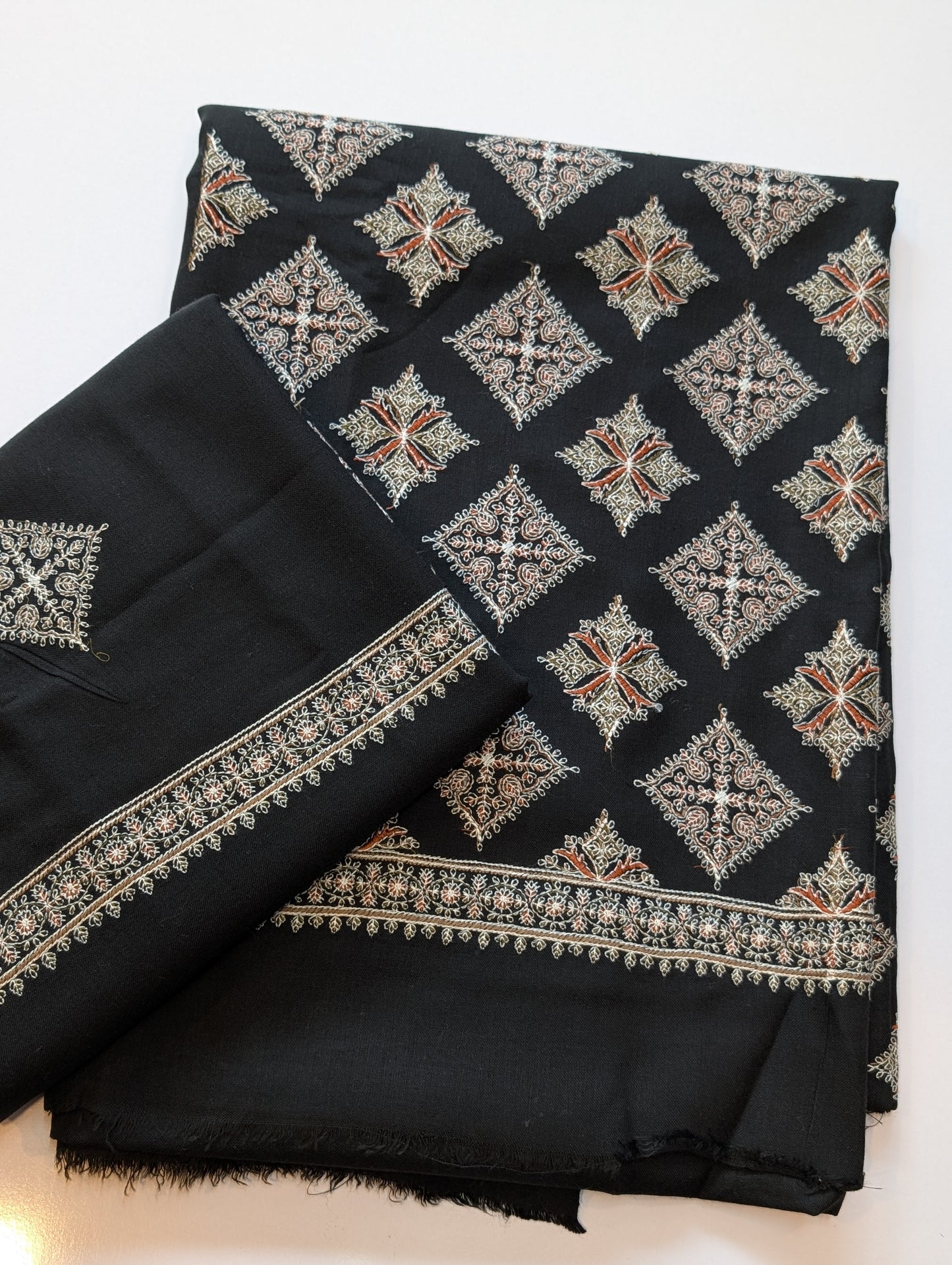 Pashmina Suit | 3 Piece Embroidered Pashmina Suit Perfect Gift for Her | Black