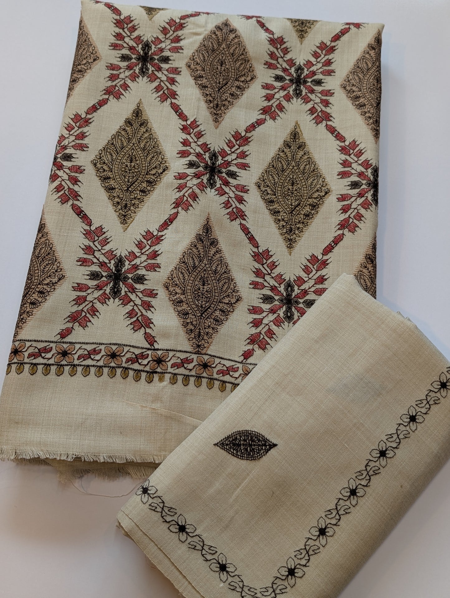 2 Piece Allover Printed Suit Pure Lawn