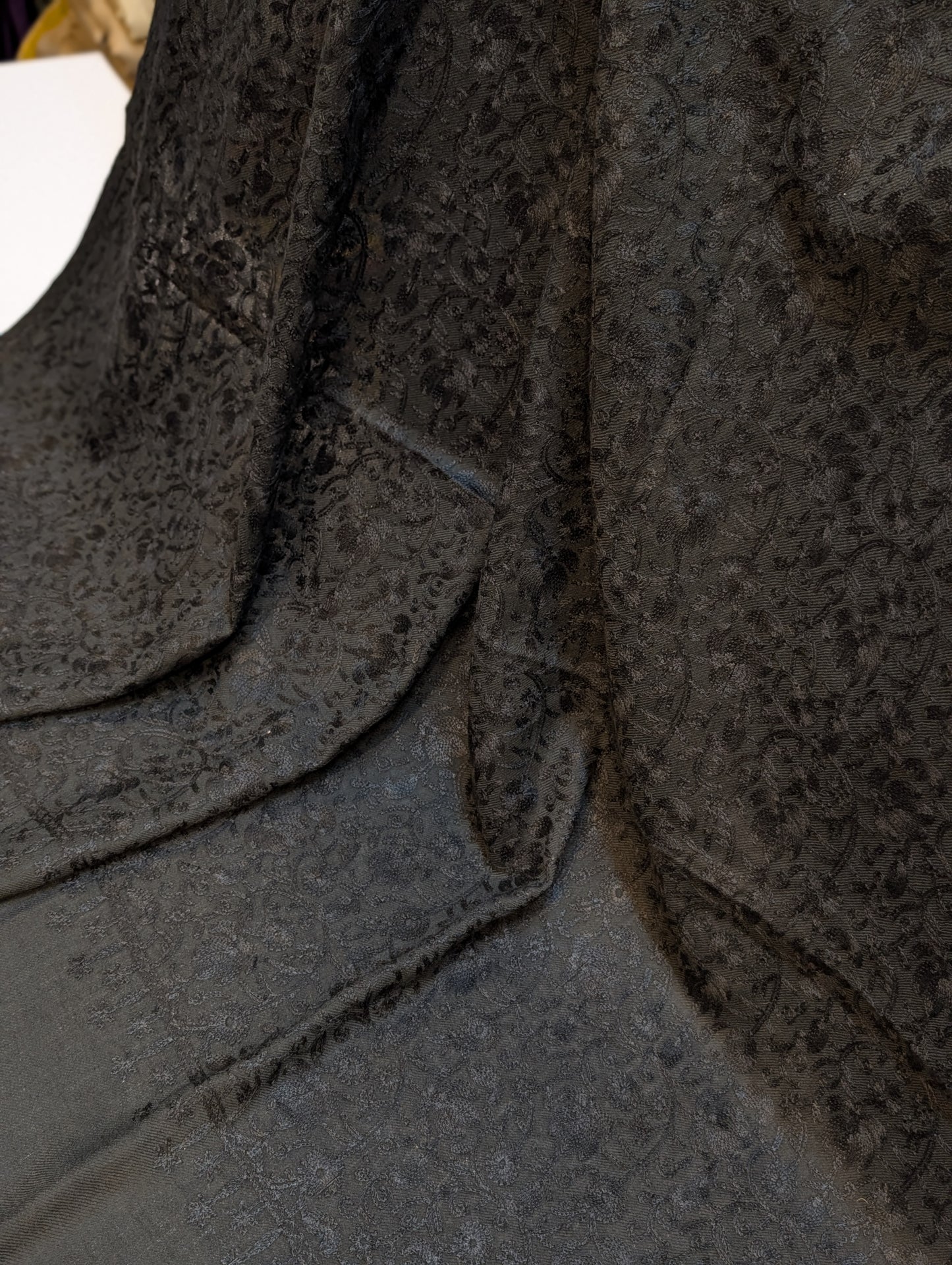 Pashmina Embroidered Shawl | Kashmiri Aar Work Embroidery Perfect Gift in Sale Price Black