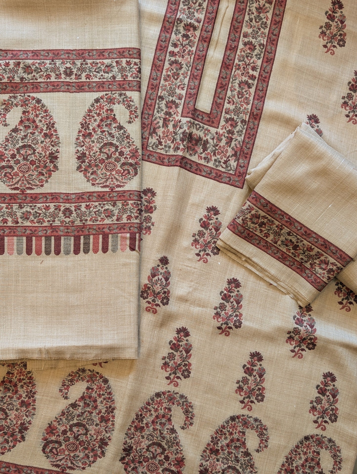 2 Piece Allover Nino Tarkashi Suit