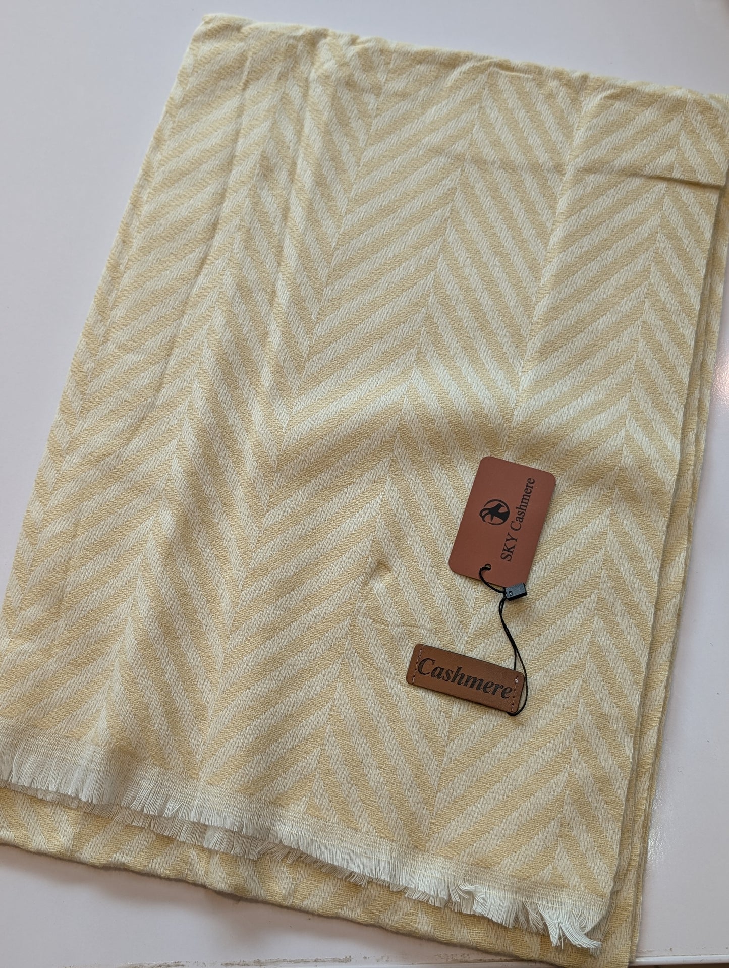 Plain ZigZag Design Sky Cashmere Stole | Cream