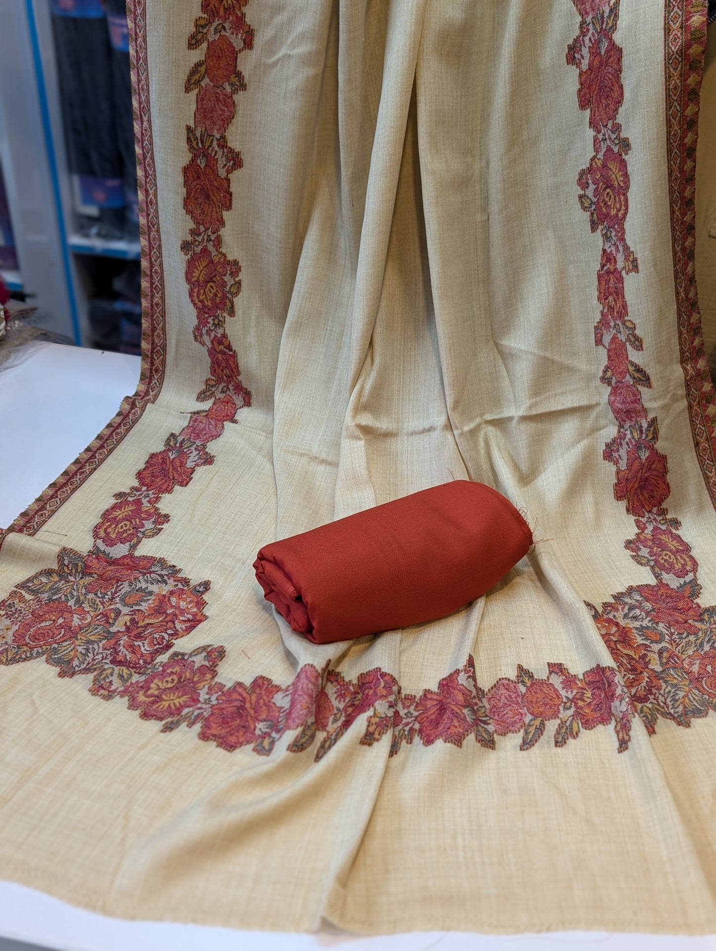 Kani Border Shawl With Plain Marina Suit | Skin with Rust