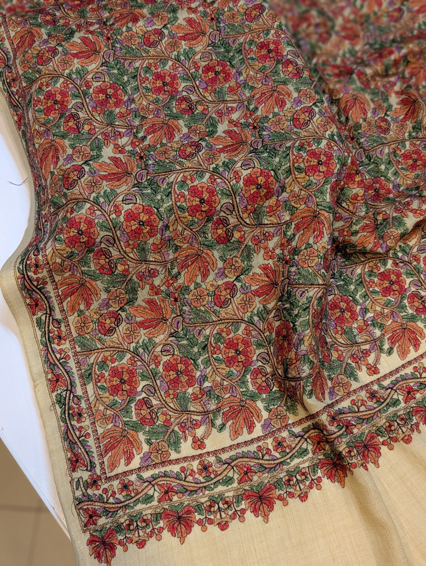 Full Embroidered Jama Jaal Pashmina Shawl | Skin