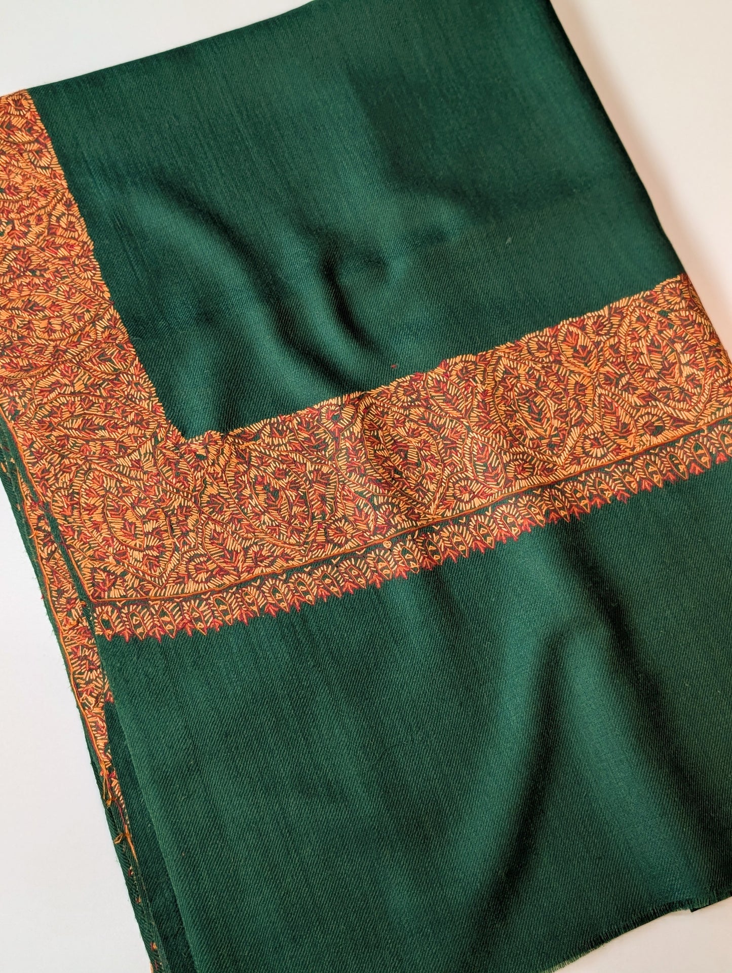 Kashmiri Shawl | Handmade Border Embroidery Made in Kashmir Pure Pashmina