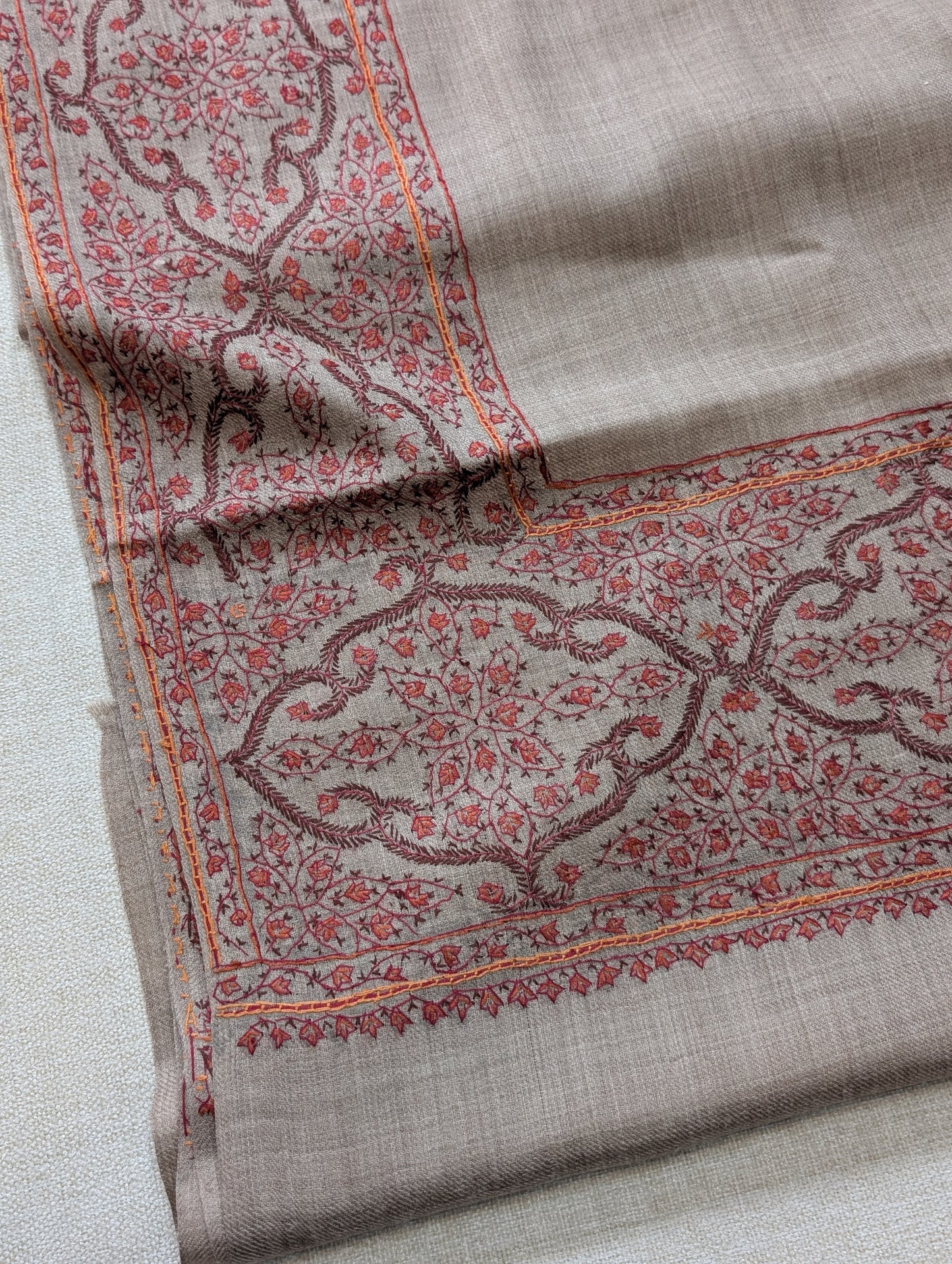 Kashmiri Shawl | Handmade Border Embroidery Made in Kashmir Pure Pashmina