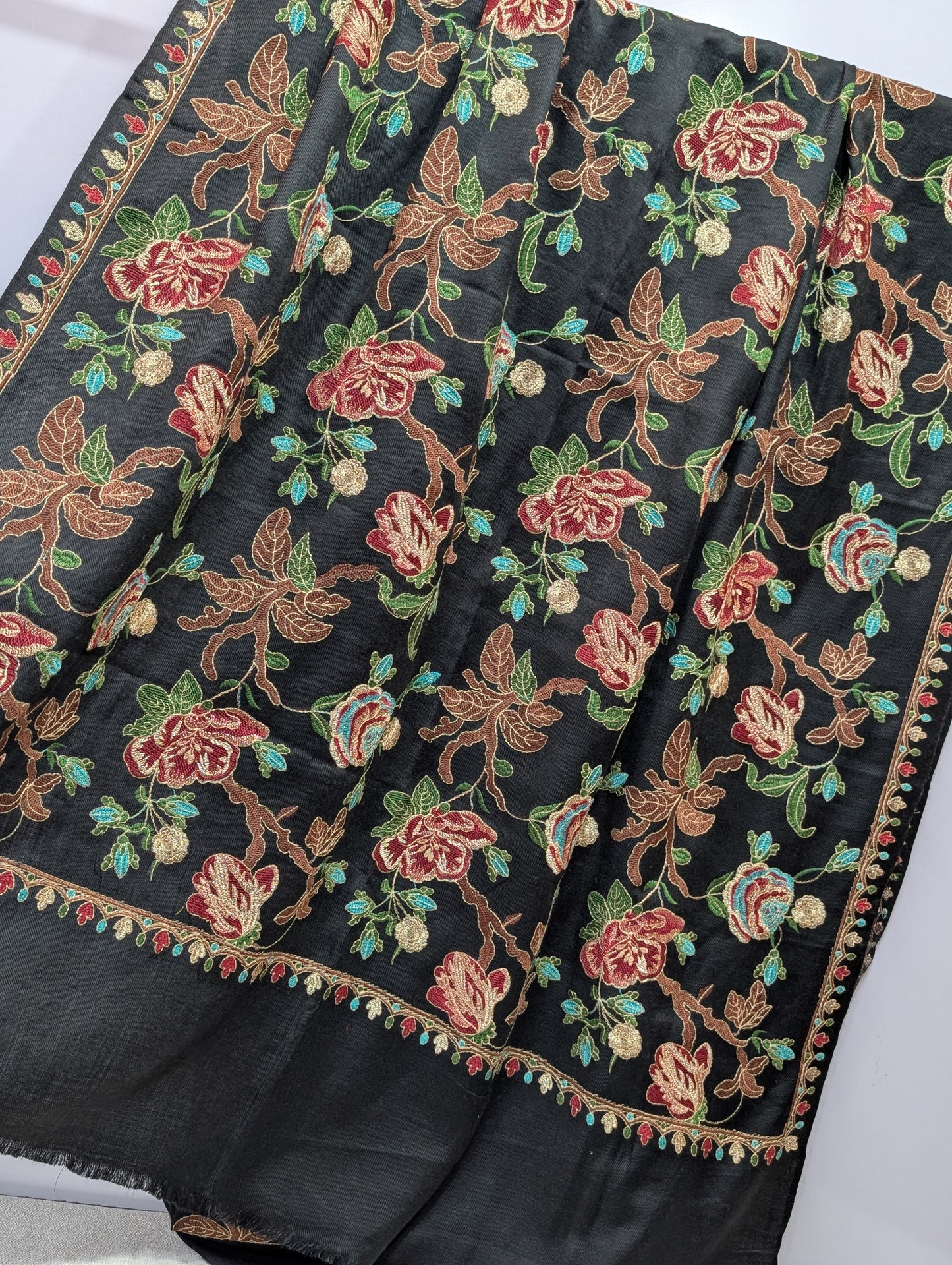 2 Piece Allover Nino Tarkashi Suit