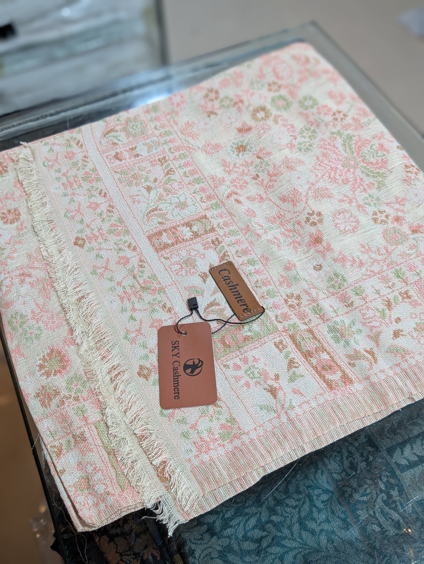 New Kani Stole Sky Cashmere Acrylic Wool | Weaved Kani Wool Stole | Off White