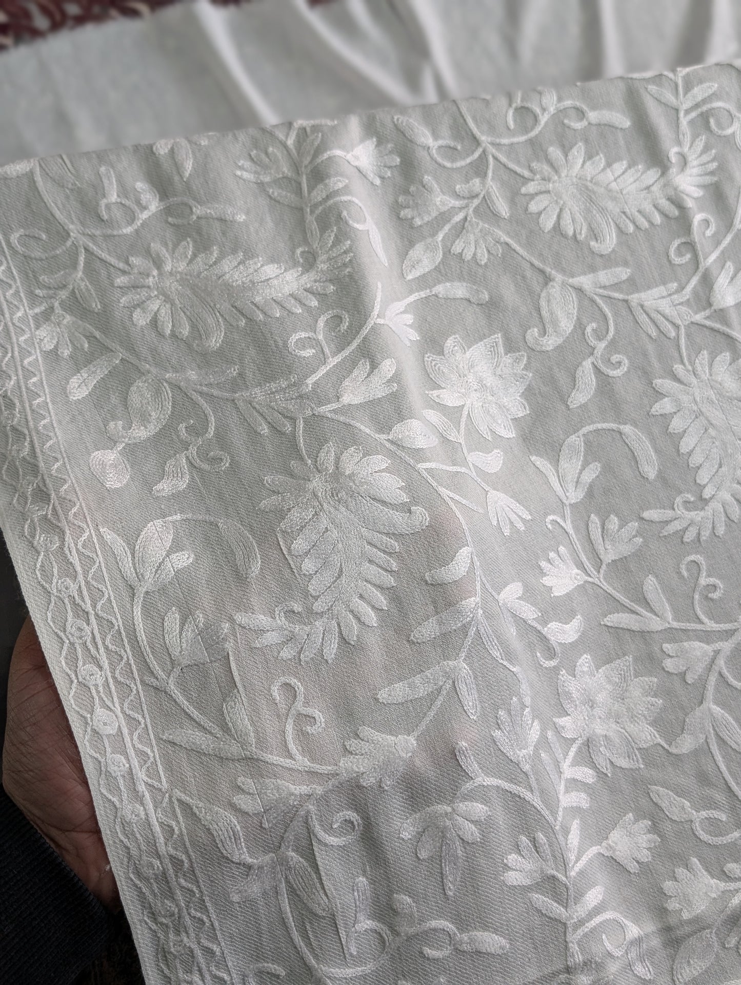 Pashmina Embroidered Shawl | Kashmiri Aar Work Embroidery Perfect Gift in Sale Price White