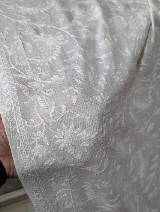 Pashmina Embroidered Shawl | Kashmiri Aar Work Embroidery Perfect Gift in Sale Price White
