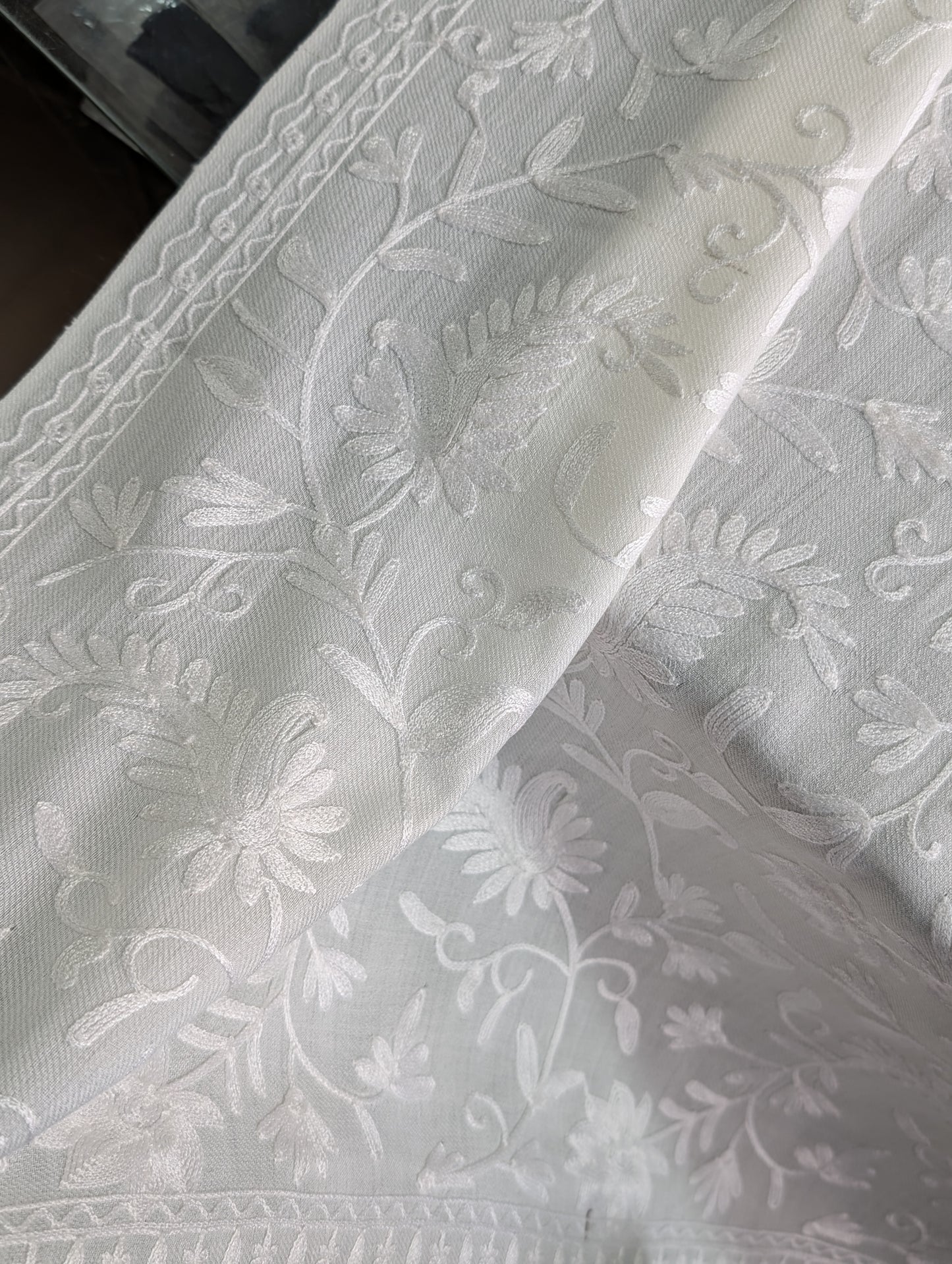 Pashmina Embroidered Shawl | Kashmiri Aar Work Embroidery Perfect Gift in Sale Price White