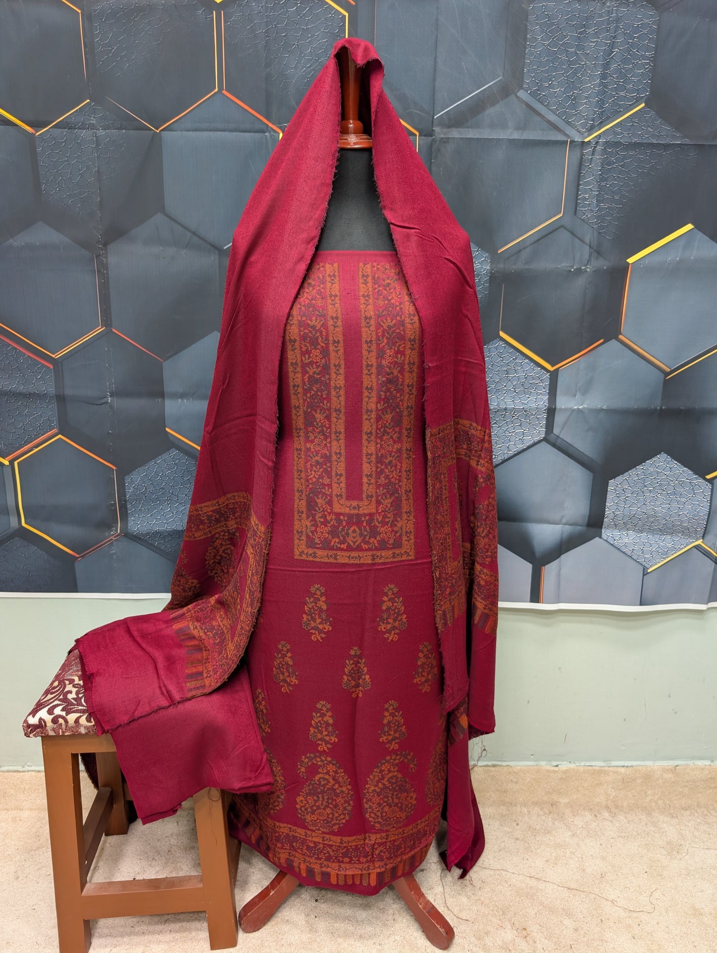 Special Kani Pashmina 3 Piece Unstitched Suit | Maroon