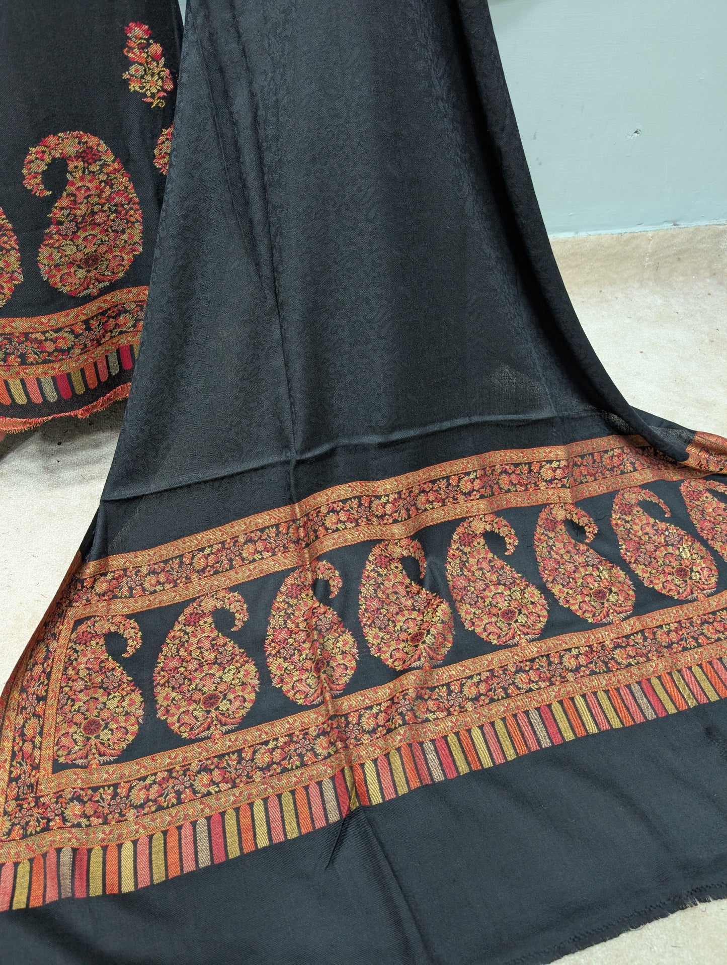 Special Kani Pashmina 3 Piece Unstitched Suit | Black Multi
