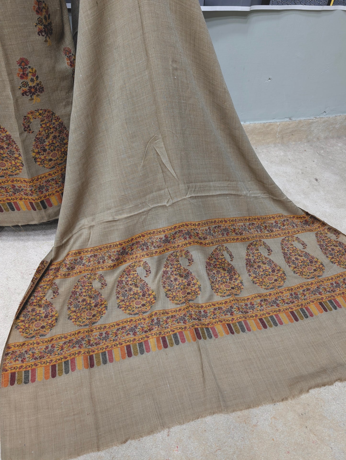 Special Kani Pashmina 3 Piece Unstitched Suit | Dark Skin Color