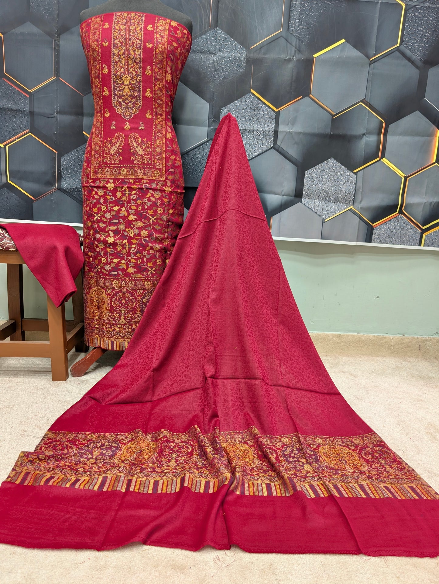 Special Kani Pashmina 3 Piece Unstitched Suit | Maroon