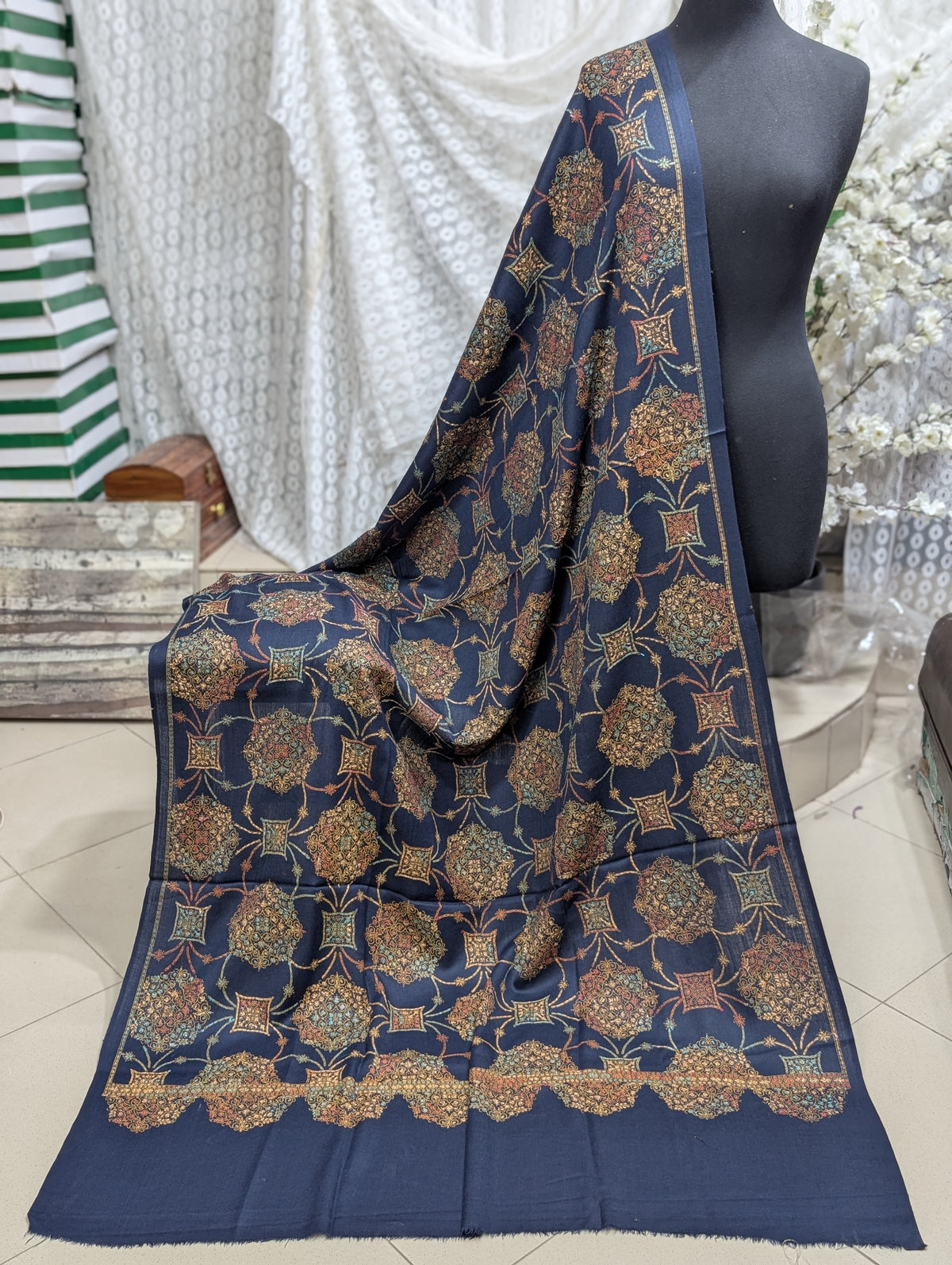 Pashmina Shawl Jaal | Hand Embroidery and Print Beautiful Shawl in Sale | Navy Blue