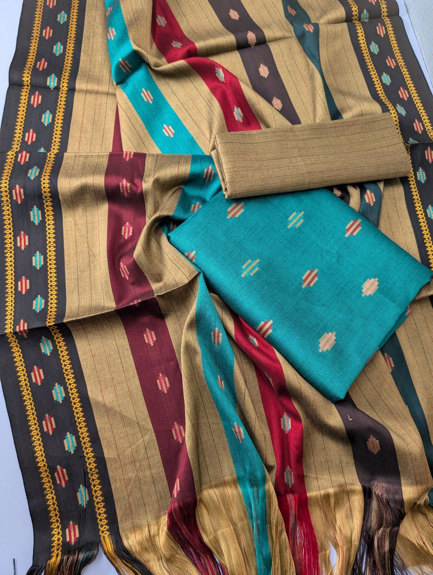 Tropical Marina Beautiful Susi Suit New | Ferozi