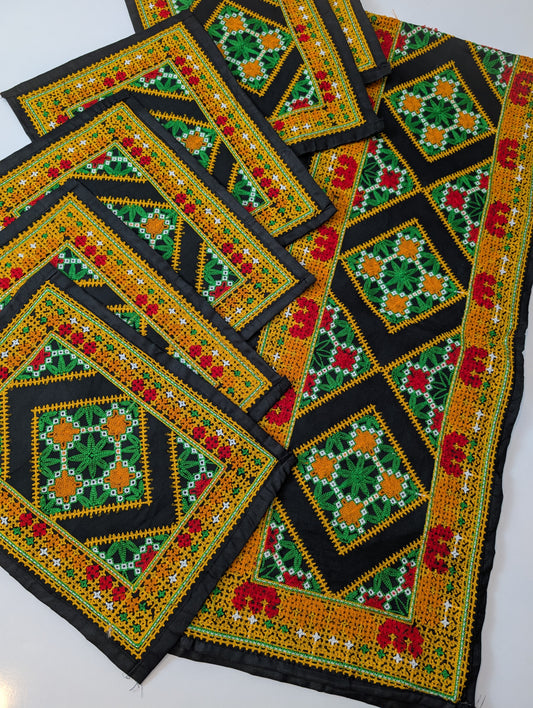 Dining Table Runner Set (7 Piece) Embroidered