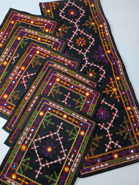 Dining Table Runner Set (7 Piece) Embroidered