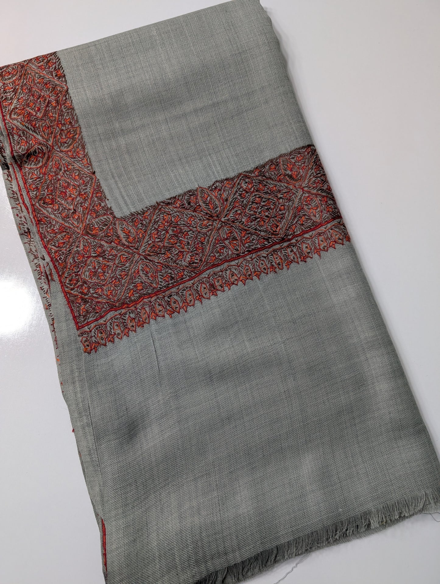 Kashmiri Shawl | Handmade Border Embroidery Made in Kashmir Pure Pashmina