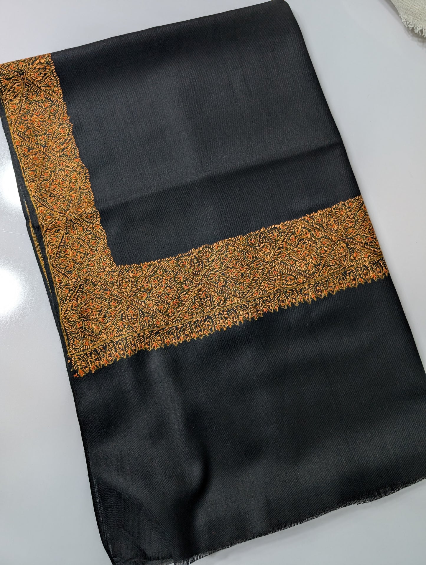 Kashmiri Shawl | Handmade Border Embroidery Made in Kashmir Pure Pashmina