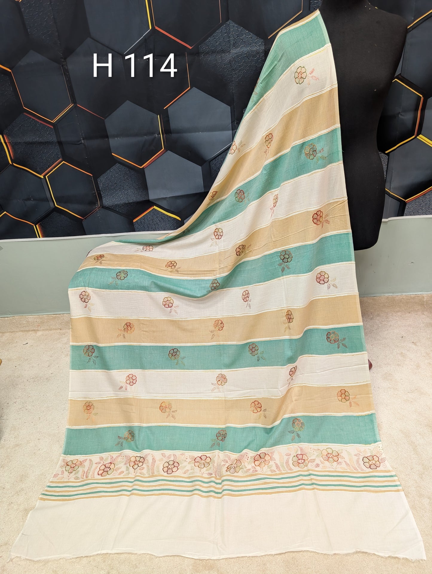 Handmade Tarkashi Lawn Shawl | Fine Thread Work Pure Lawn Shawl H114