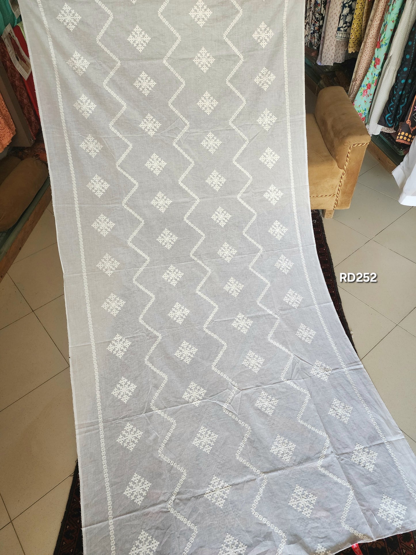 White Tarkashi Pure Lawn Embroidered Dupatta | RD252