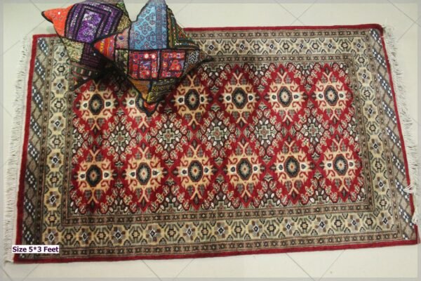 Carpet Rug Centerpiece Handamde 5*3 Feet (Irani) - Image 2