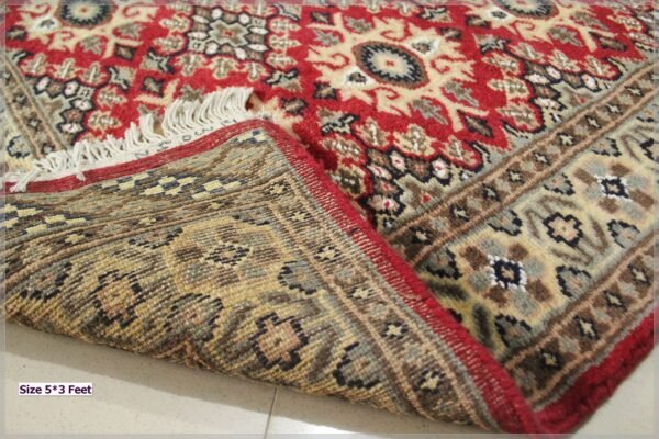 Carpet Rug Centerpiece Handamde 5*3 Feet (Irani) - Image 3