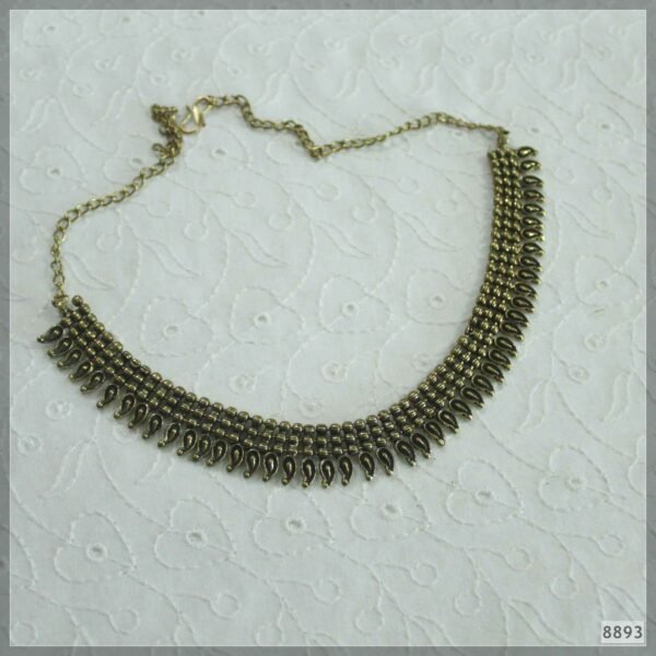 Gilet Chokar Necklace Oxidized