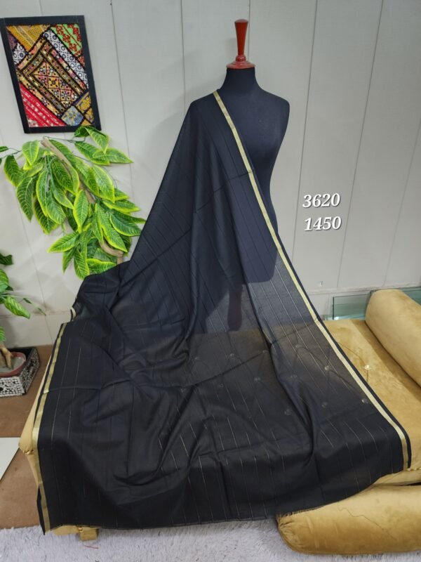 Black Pure Lawn Tarkashi Shawl - Image 2