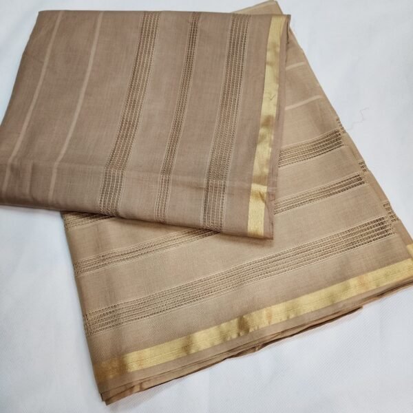 Pure Lawn Tarkashi Shawl - Image 3